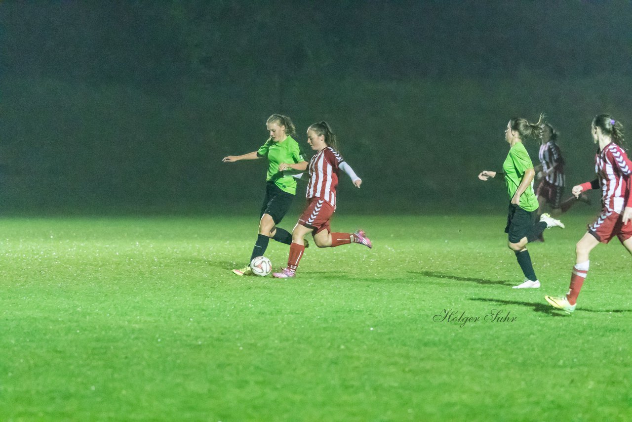 Bild 263 - B-Juniorinnen TuS Tensfeld - MTSV Olympia Neumnster : Ergebnis: 4:1